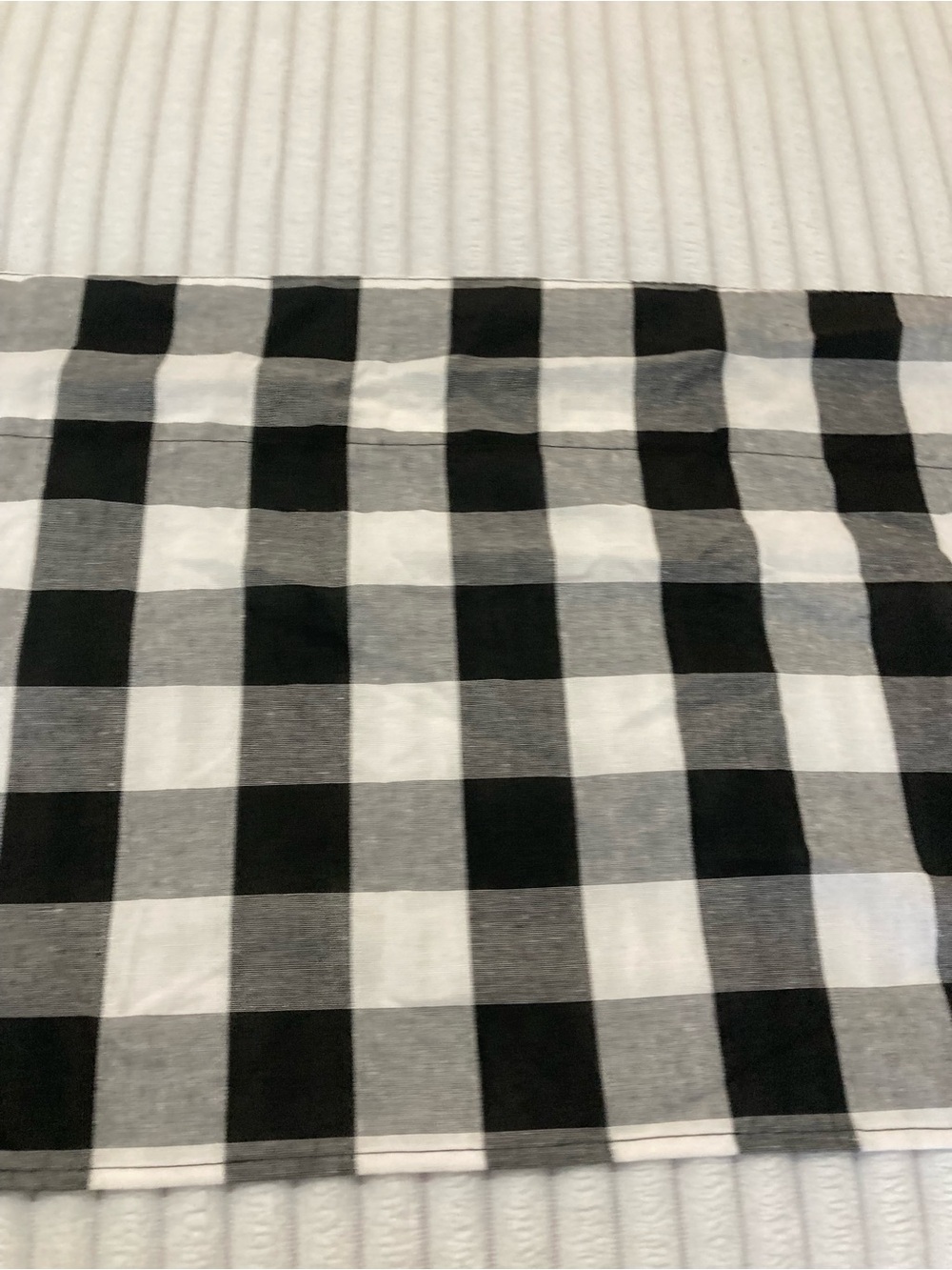 Valance New - Picture 4 of 7